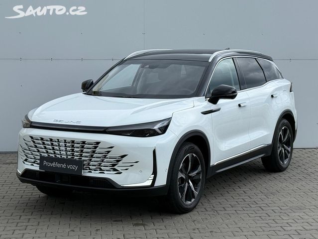 BAIC X7